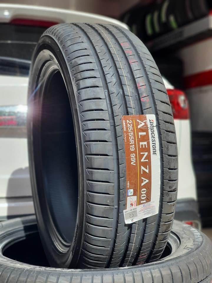 Bridgestone 225/55R19 Alenza AL01