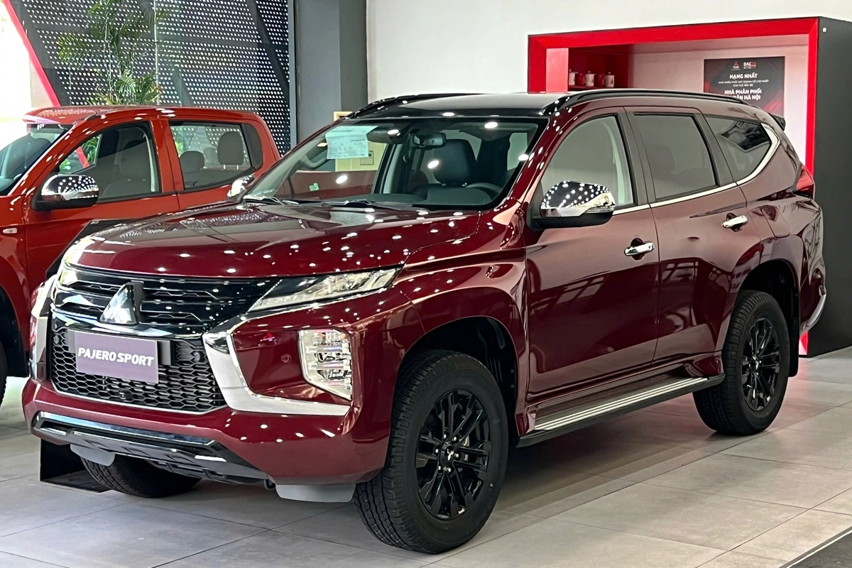 ẮC QUY Mitsubishi Pajero