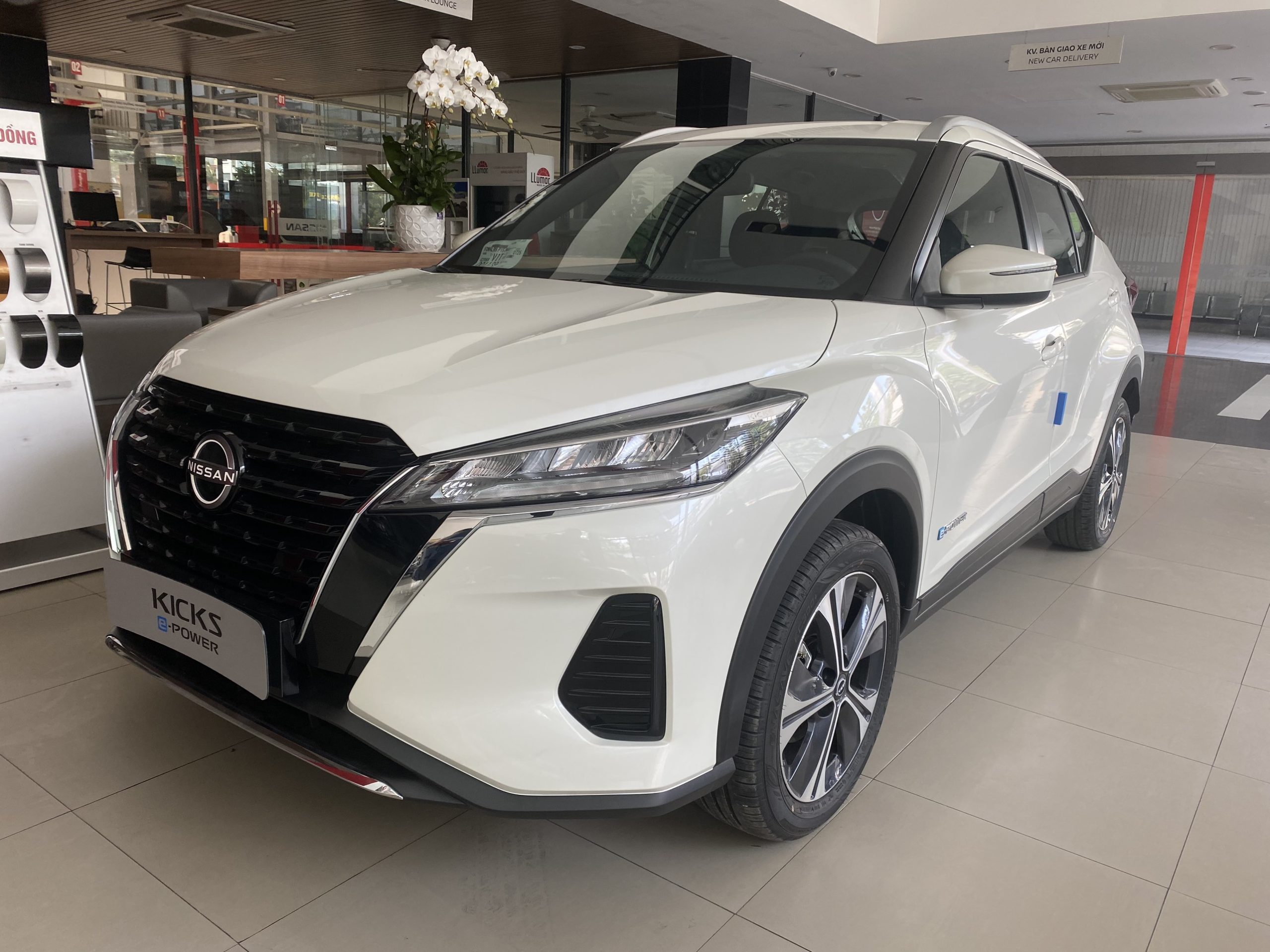 Dầu nhớt Nissan Kicks e-POWER