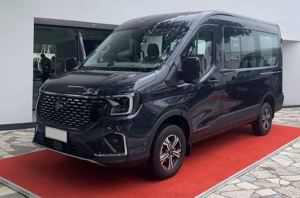 Lốp xe  Ford Transit