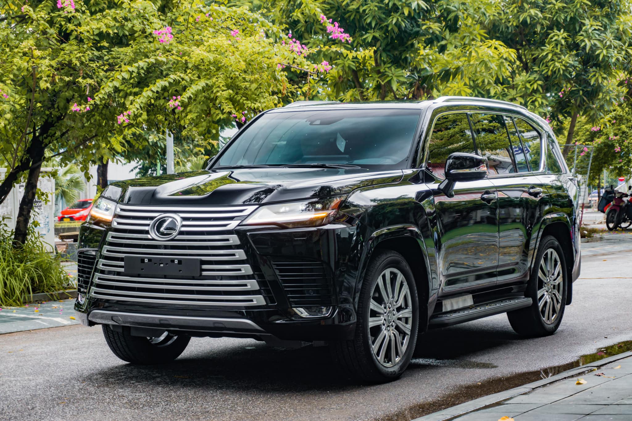 ẮC QUY Lexus LX 600