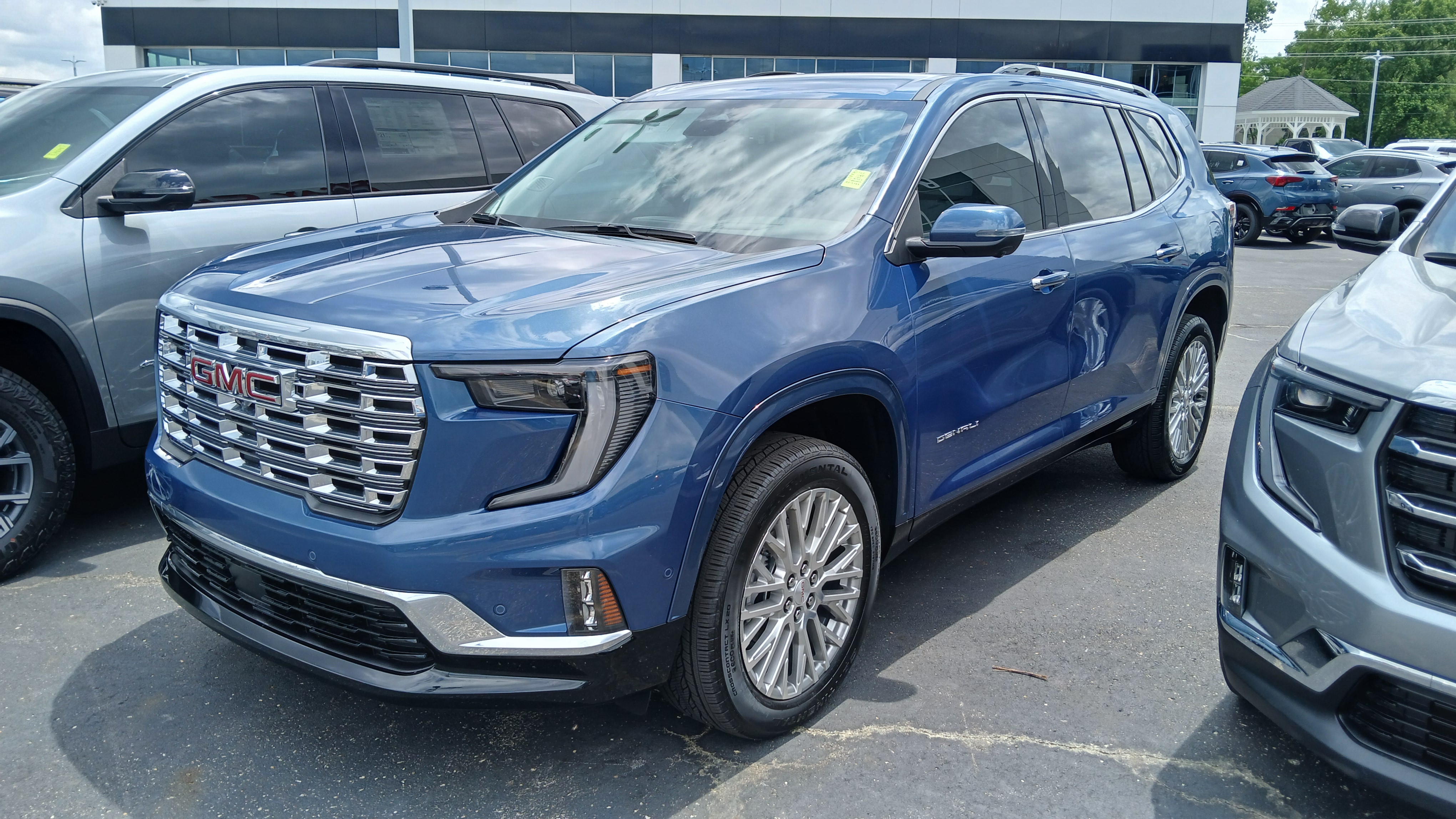 Ắc quy  GMC Acadia
