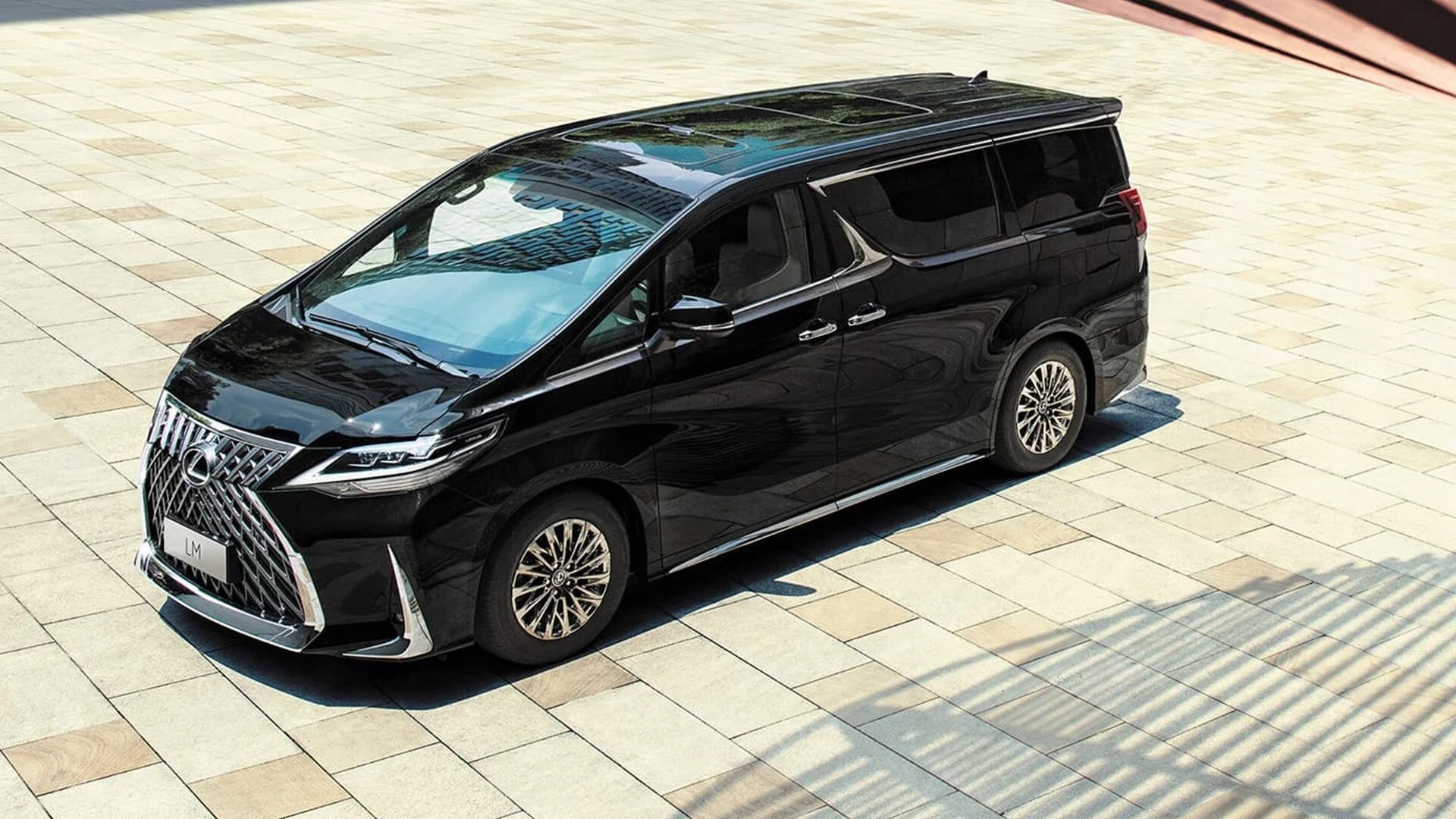 Dầu nhớt Lexus LM