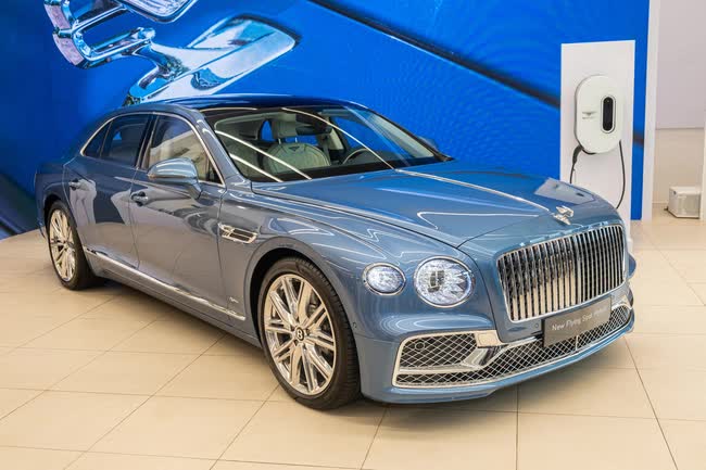 Lốp xe  Bentley Flying Spur
