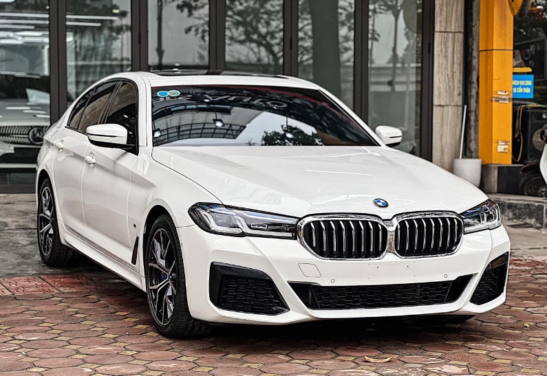Dầu nhớt BMW 530i 