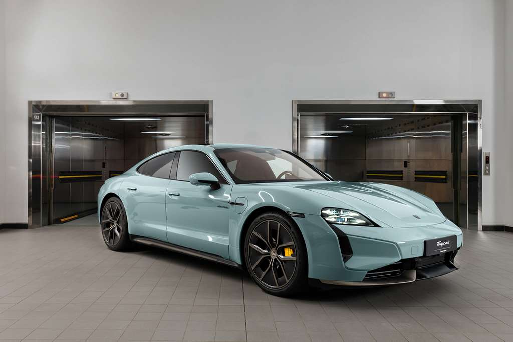 Ắc quy  Porsche Taycan