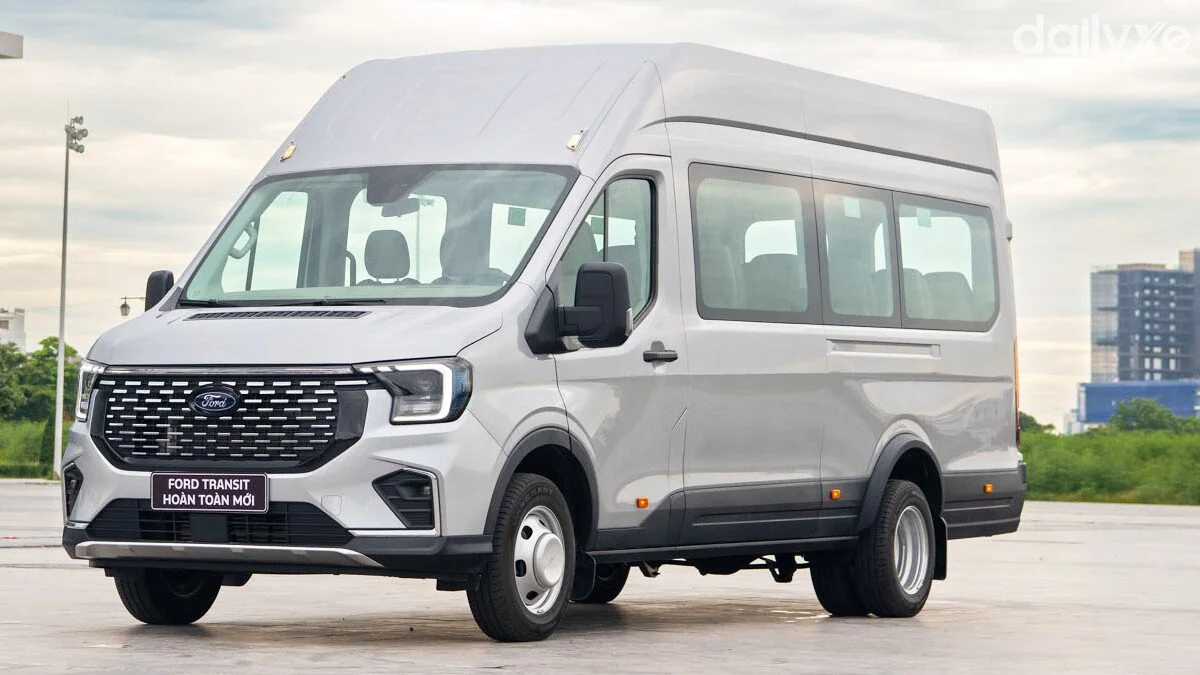 ẮC QUY ford Transit