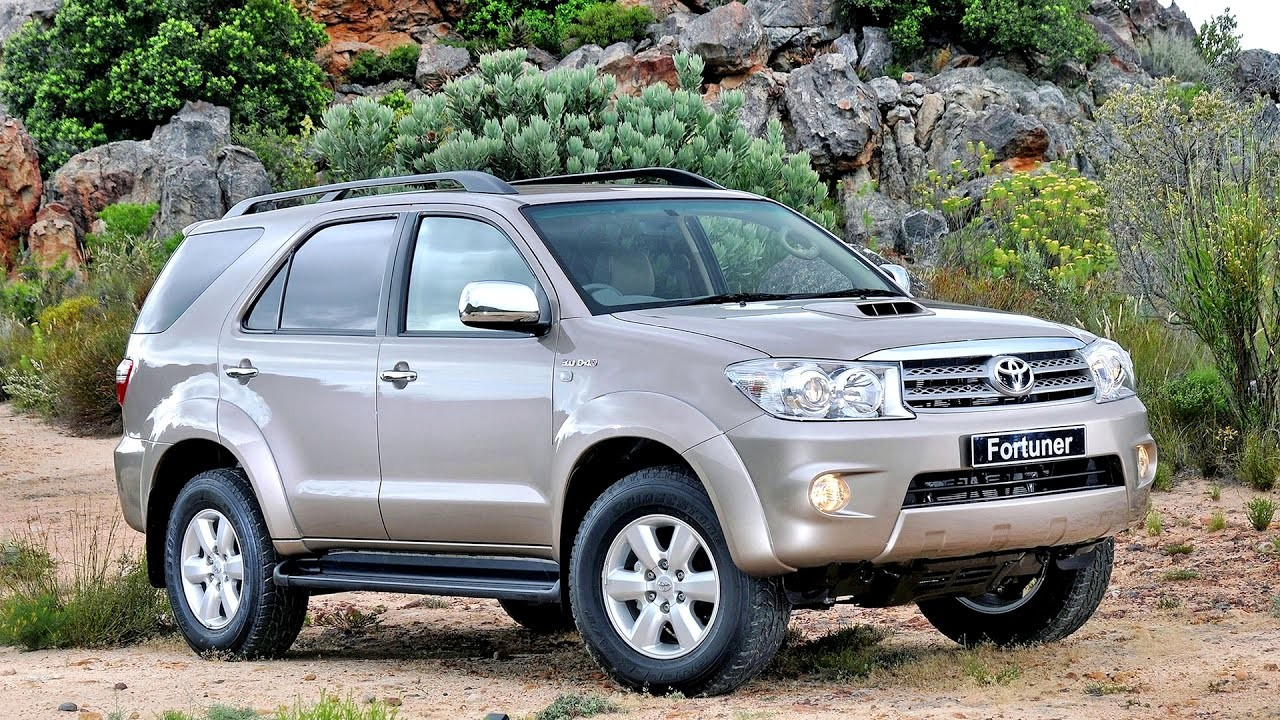 Dầu nhớt Toyota Fortuner