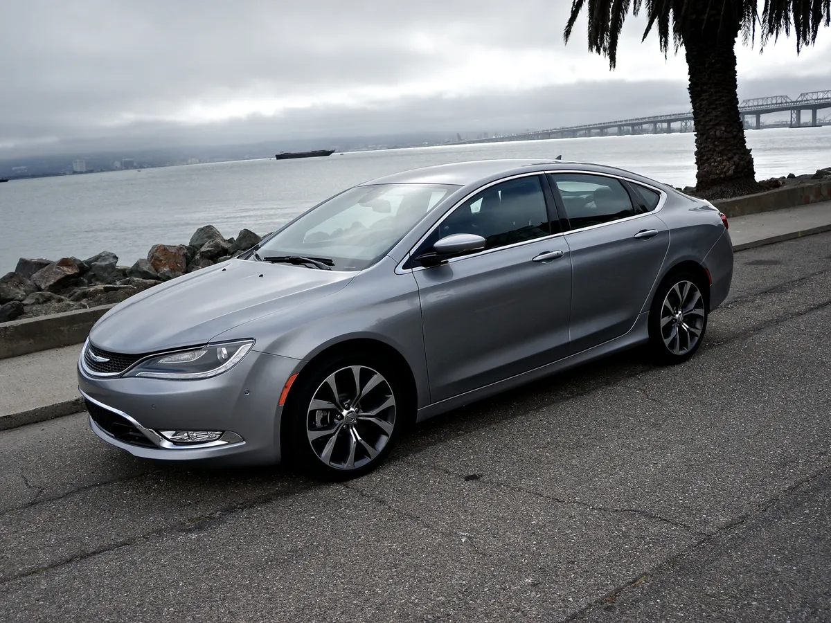 Ắc quy Chrysler 200